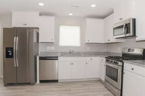 537 Dasu Dr, Clayton, NC 27520 photo 3