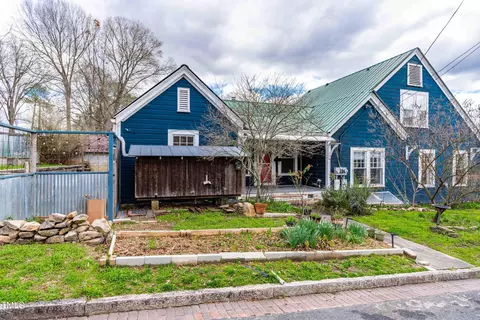 230 W Trinity Ave, Durham, NC 27701 photo 29