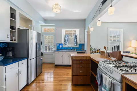 230 W Trinity Ave, Durham, NC 27701 photo 11