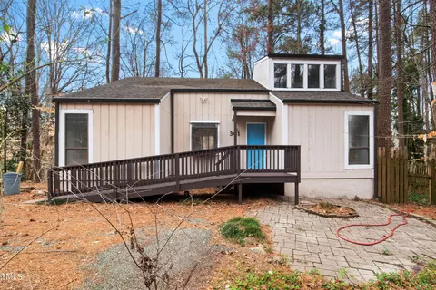 301 Creeks Edge, Chapel Hill, NC 27516