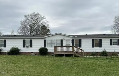 5433 Bakers Dr, Whitakers, NC 27891