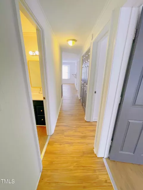 2528 Glenbrook Dr, Durham, NC 27704 photo 10