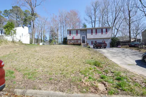 5413 Hadrian Dr, Durham, NC 27703 photo 3