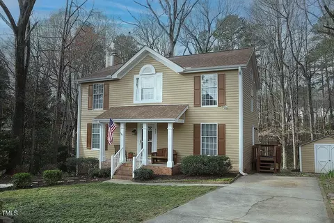 833 Lochmaben St, Wake Forest, NC 27587