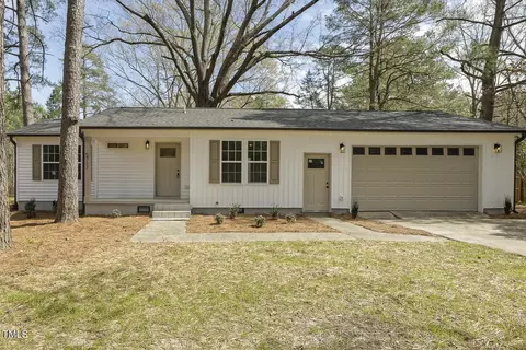 5717 Grandale Dr, Durham, NC 27713