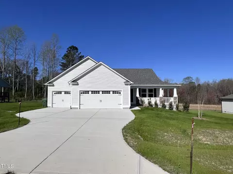 269 Paint Horse Dr, Benson, NC 27504