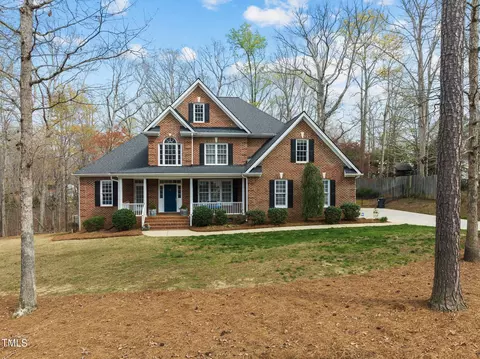2540 Leas Mill Ct, Raleigh, NC 27606