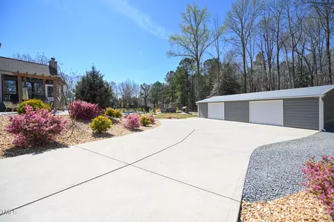 664 Old Fairground Rd, Willow Spring, NC 27592 photo 6