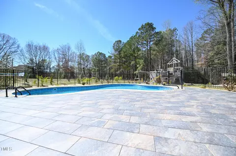 664 Old Fairground Rd, Willow Spring, NC 27592 photo 9
