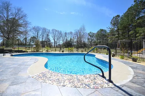 664 Old Fairground Rd, Willow Spring, NC 27592 photo 10