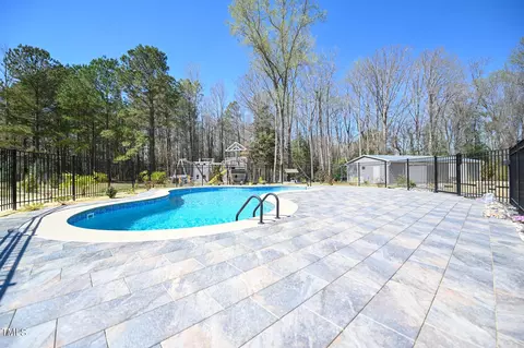 664 Old Fairground Rd, Willow Spring, NC 27592 photo 12