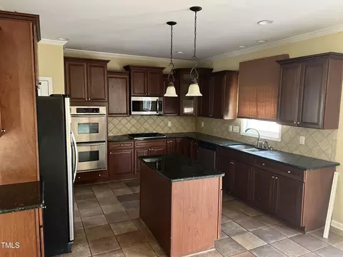 9301 Perini Ct, Wake Forest, NC 27587 photo 3