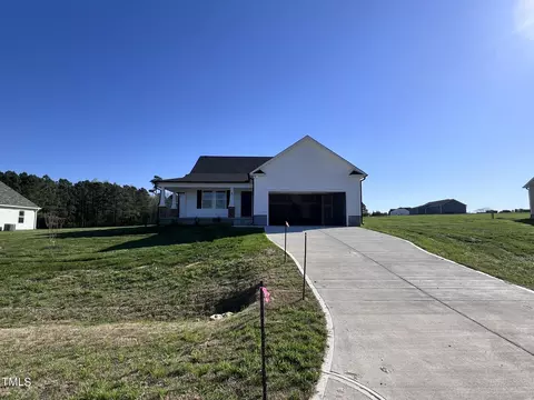 60 Hydrangea Ln, Benson, NC 27504