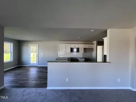 60 Hydrangea Ln, Benson, NC 27504 photo 6