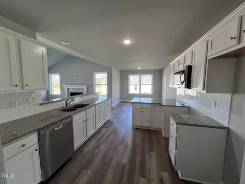 60 Hydrangea Ln, Benson, NC 27504 photo 8