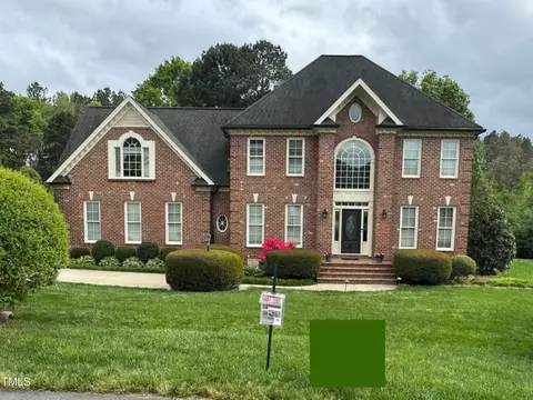 2212 Moss Pointe Ln, Raleigh, NC 27606