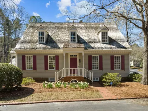 119 Palace Grn, Cary, NC 27518