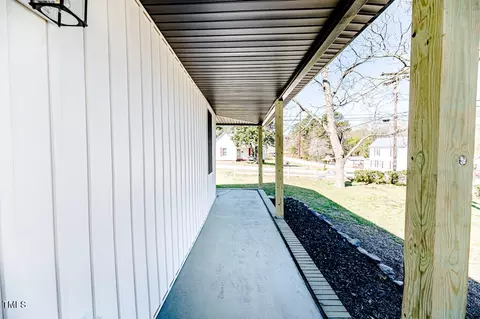 303 N 14th St, Erwin, NC 28339 photo 38