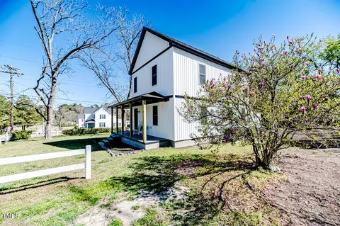 303 N 14th St, Erwin, NC 28339 photo 13