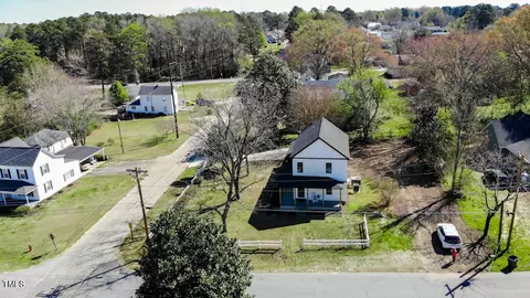 303 N 14th St, Erwin, NC 28339 photo 11