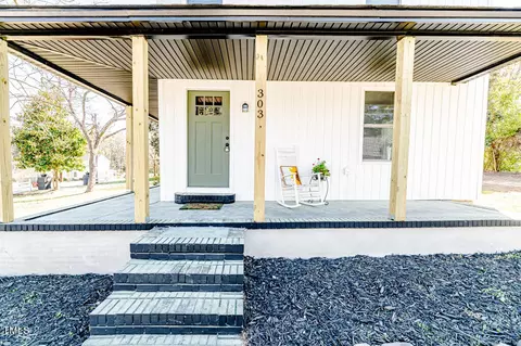 303 N 14th St, Erwin, NC 28339 photo 4
