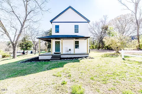 303 N 14th St, Erwin, NC 28339 photo 12