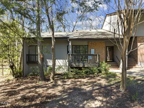 704 Constitution Dr #E, Durham, NC 27705