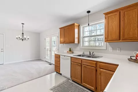 1513 Burchcrest Dr, Garner, NC 27529 photo 13