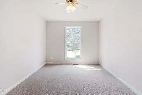 1513 Burchcrest Dr, Garner, NC 27529 photo 17