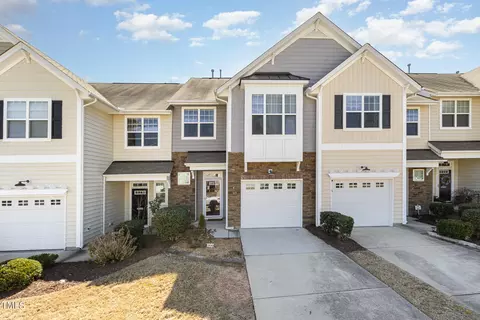 106 Suffolk Green Ln, Morrisville, NC 27560