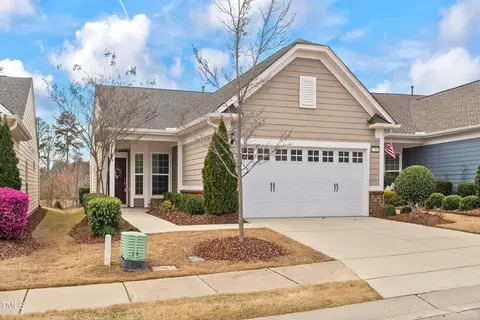 319 Currituck Ln, Durham, NC 27703