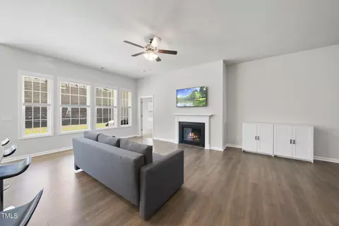 1238 Underbrush Dr, Durham, NC 27703 photo 16