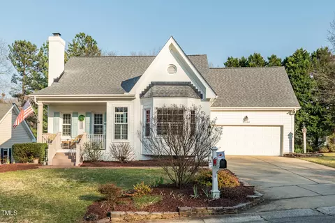 8100 Bluffridge Dr, Raleigh, NC 27615