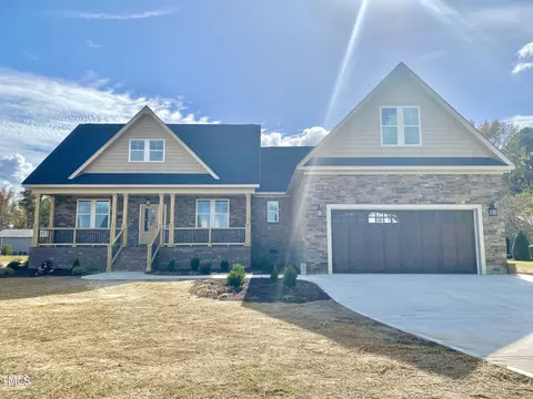 93 Otter Hole Dr, Kenly, NC 27542