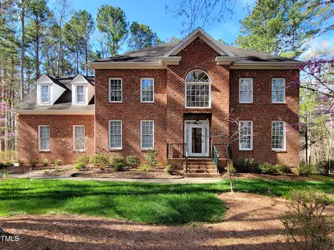 307 Homestead Dr, Cary, NC 27513