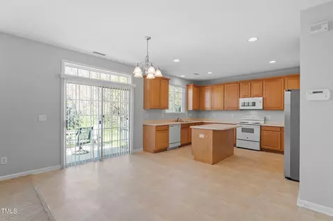 141 Sleeper Car Ln, Garner, NC 27529 photo 17