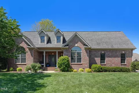3136 Brookstone Dr, Burlington, NC 27215