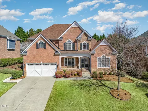 622 Halcyon Meadow Dr, Cary, NC 27519