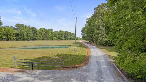 2 Wynn Starr Ln # C, Efland, NC 27243