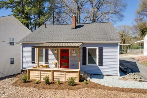 2334 Huron St, Durham, NC 27707 photo 3