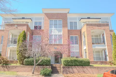 401 Finsbury St #100, Durham, NC 27703