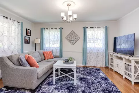 227 Knox Cir, Durham, NC 27701 photo 9