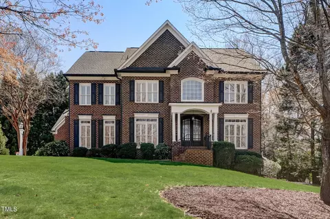 110 Sedgemoor Dr, Cary, NC 27513