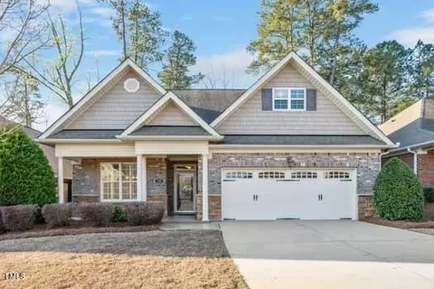 320 Easy Wind Ln, Garner, NC 27529