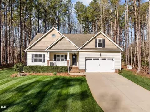 527 Birdsong Ln, Hurdle Mills, NC 27541