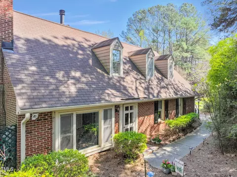5674 Hamstead Xing, Raleigh, NC 27612