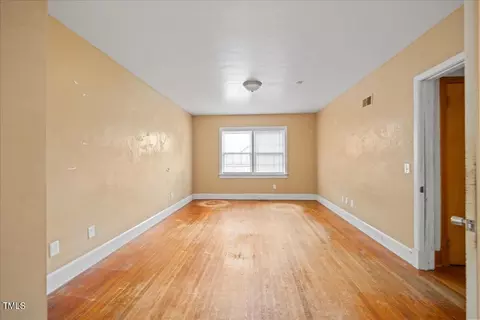 507 E 2nd St, Kenly, NC 27542 photo 22