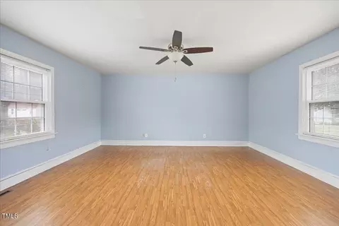 507 E 2nd St, Kenly, NC 27542 photo 15