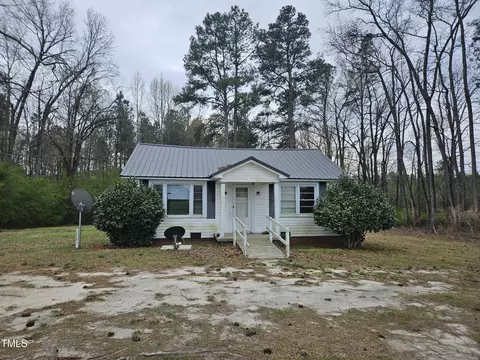 5167 Mclean Chapel Church Rd, Bunnlevel, NC 28323