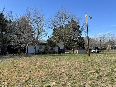 3412 Redwood Rd, Durham, NC 27704